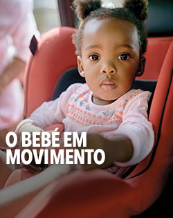 BEBÉ NA CADEIRA AUTO