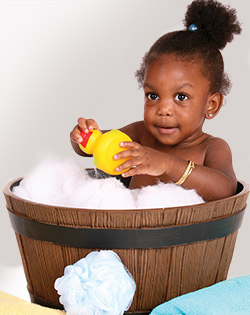 BABY IN BATH TUB